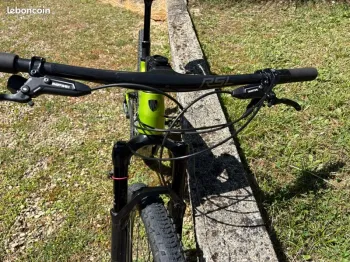 Used Trek Supercaliber SL 9.7 AXS Gen 2 2024 2024 Mountainbike, Light Gray, 29 — image 5 of 12