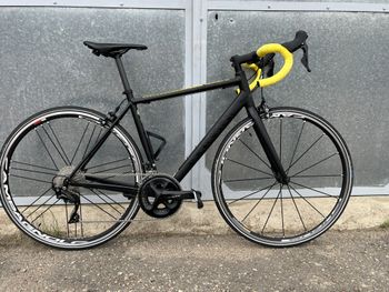 Used Canyon Endurace AL 7.0 2019 2019 Road & Gravel, Black — image 2 of 11