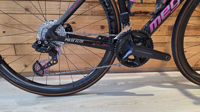 Used Megamo PULSE ELITE 03 SH12 2024 2024 Road & Gravel, Black — image 3 of 11