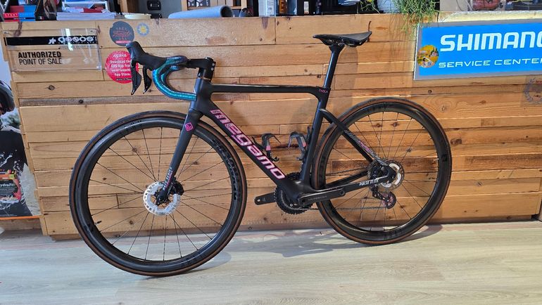 Used Megamo PULSE ELITE 03 SH12 2024 2024 Road & Gravel, Black — image 2 of 11
