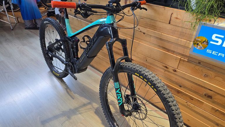 Used Bianchi T-Tronik Rebel 9.1 - XT/DEORE 2022 2022 Mountainbike, Green, 29 — image 3 of 8