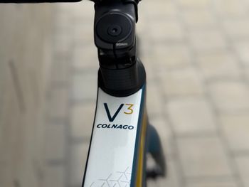 Used Colnago V3 Disc Rival AXS Bike 2024 2024 Road & Gravel, Green — image 8 of 10