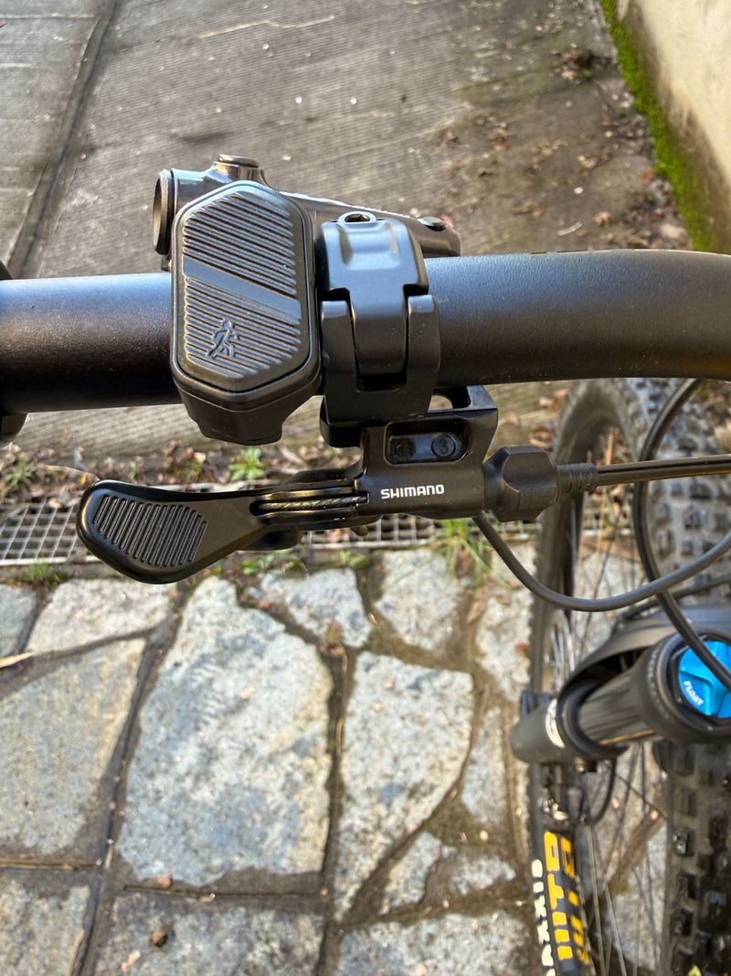 Used Rocky Mountain Altitude Powerplay Shimano Deore XT 2024 Mountainbike, Orange — image 16 of 28