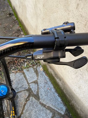 Used Rocky Mountain Altitude Powerplay Shimano Deore XT 2024 Mountainbike, Orange — image 17 of 28