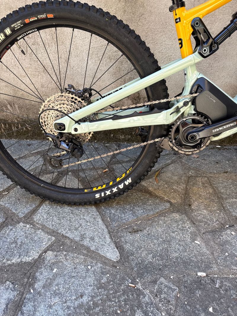 Used Rocky Mountain Altitude Powerplay Shimano Deore XT 2024 Mountainbike, Orange — image 3 of 28