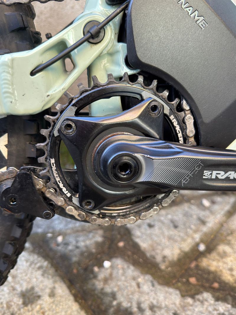 Used Rocky Mountain Altitude Powerplay Shimano Deore XT 2024 Mountainbike, Orange — image 14 of 28