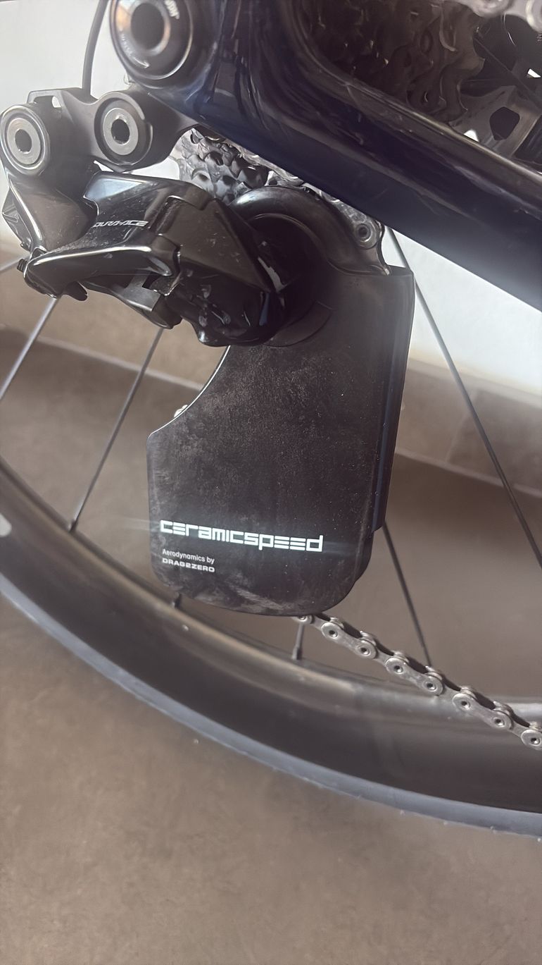 Used Trek Madone Shimano Dura Ace Di2 2025 Road & Gravel, Red — image 2 of 10