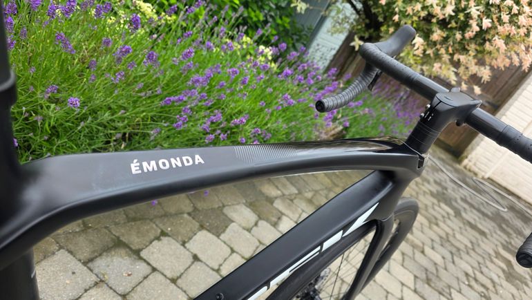 Used Trek Émonda SL 7 2024 2024 Road & Gravel, Black — image 9 of 17