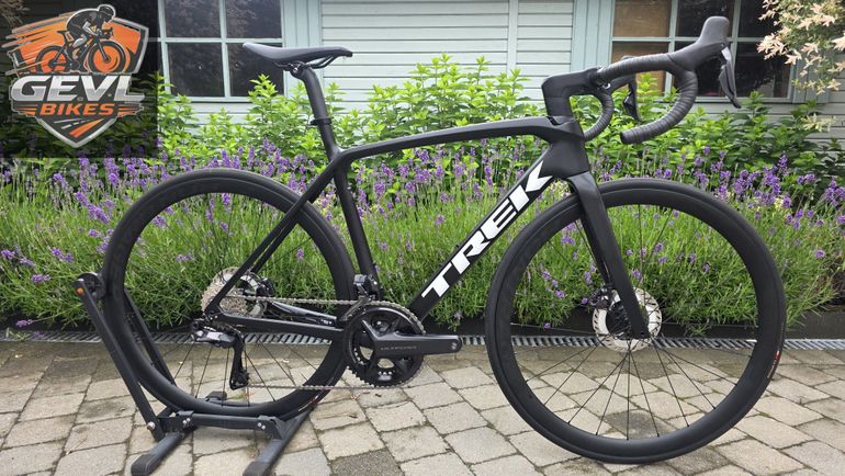 Used Trek Émonda SL 7 2024 2024 Road & Gravel, Black — image 1 of 17