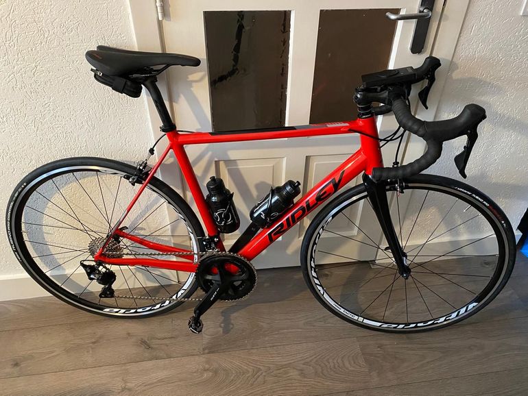 Used Ridley Helium SLA - Shimano 105 ML 2020 2020 Road & Gravel — image 1 of 3