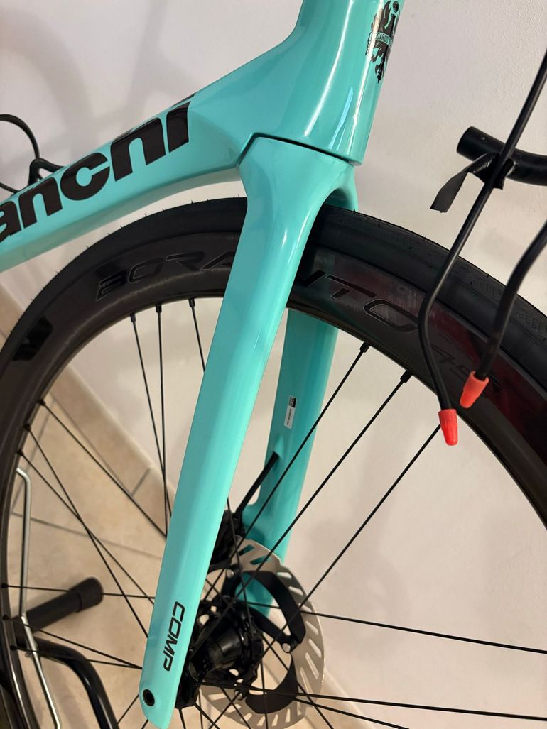 Used Bianchi Specialissima Shimano 105 Di2 2026 Road & Gravel, Blue — image 9 of 9
