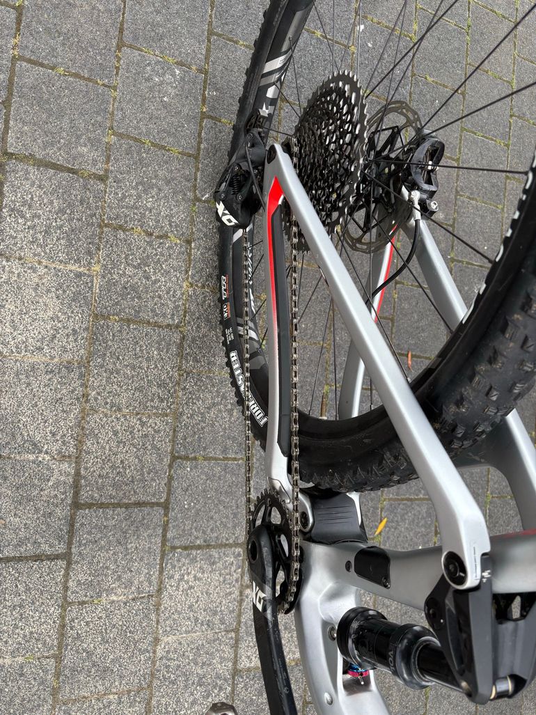 Used BMC FOURSTROKE 01 ONE 2019 2019 Mountainbike, Hellgrau, 29 — image 3 of 5