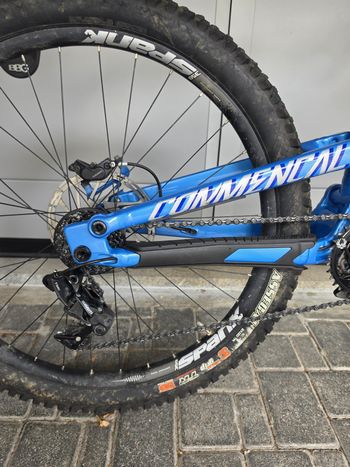 Used Commencal FURIOUS ESSENTIAL FOX 2020 2020 Mountainbike — image 6 of 14