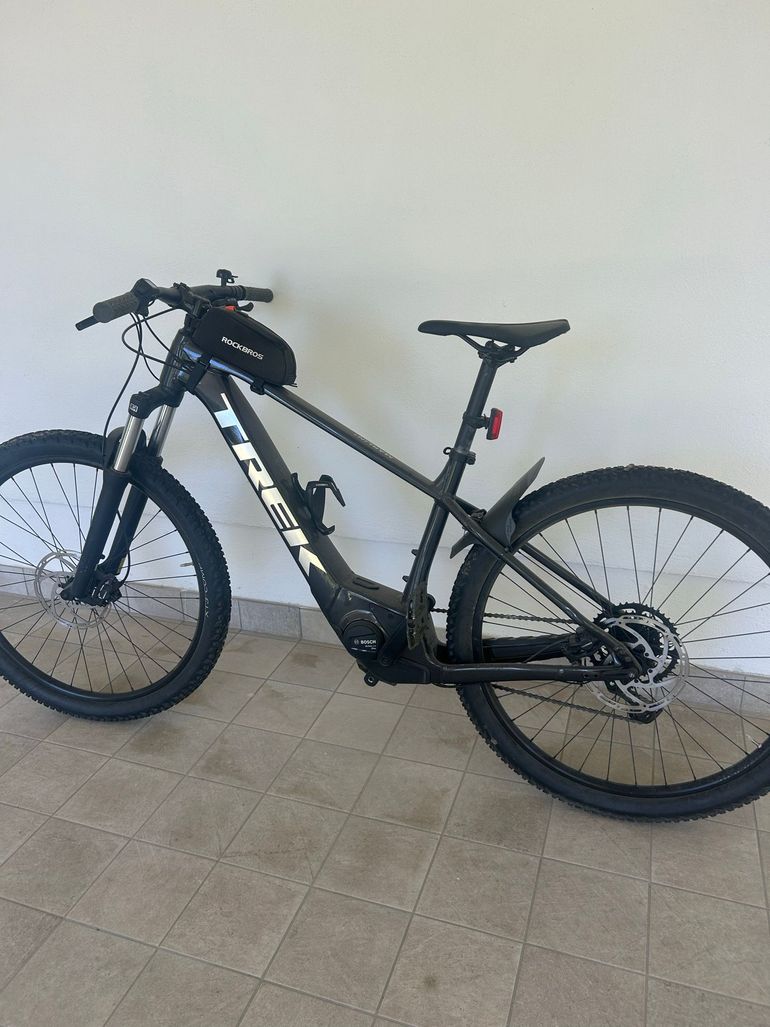Used Trek Marlin+ 6 2025 2025 Mountainbike — image 3 of 3