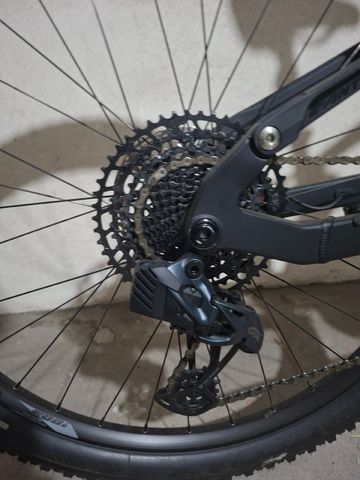 Brugt Fantic XTF 1.5 Race-Y 2024 2024 Mountainbike — billede 3 af 16