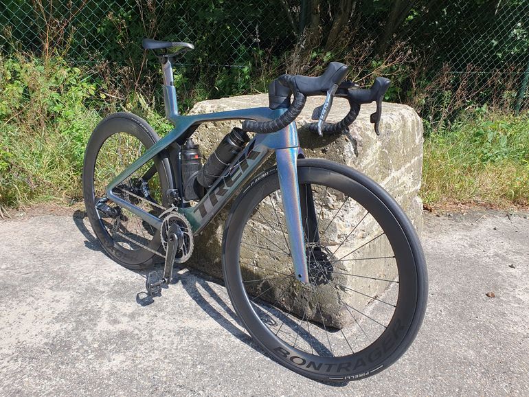 Used Trek Madone SLR 9 AXS Gen 7 2024 2024 Road & Gravel, Light Gray — image 3 of 13