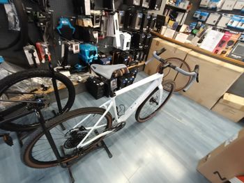 Used CUBE NUROAD C:62 EX 2024 2024 Road & Gravel — image 2 of 3
