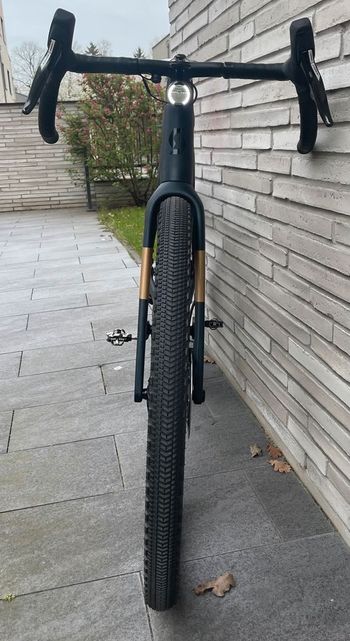 Used Scott Solace Gravel eRIDE 10 2025 2025 Road & Gravel, Green — image 2 of 8