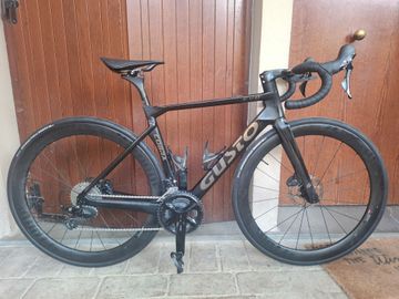 Gebrauchtes Gusto Cobra Evo 2024 Road & Gravel, Schwarz — Bild 1 von 6