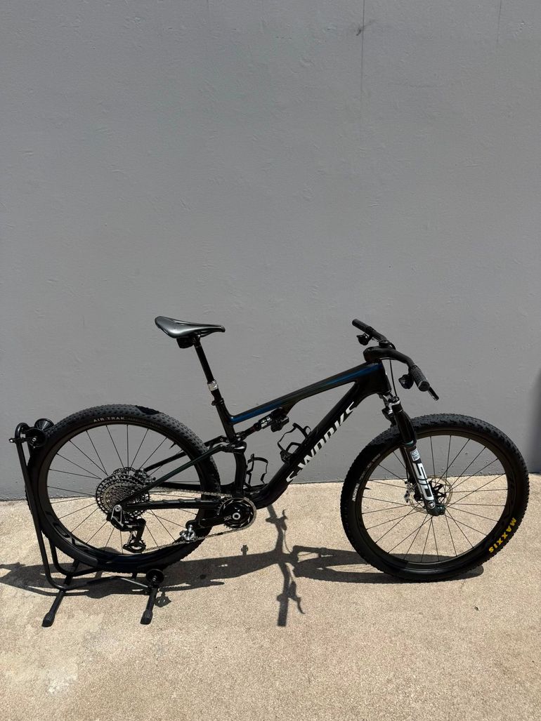 Used Specialized S-Works Epic 8 2026 2026 Mountainbike, Blue, 29 — image 1 of 11
