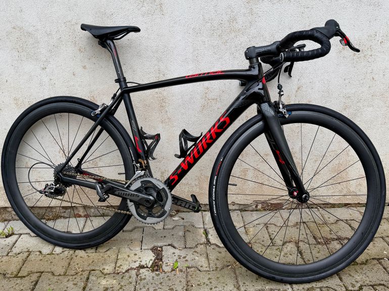 Used Specialized Specialized S-Works Tarmac SL4 Aero Schwarz Rot RH 54 2012 Road & Gravel, Schwarz — image 1 of 25