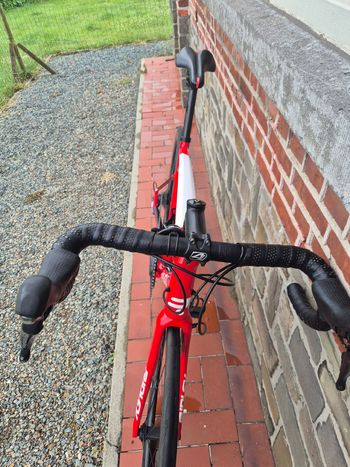 Used Ridley Fenix SL Disc - Ultegra 2019 2019 Road & Gravel, Red — image 3 of 4