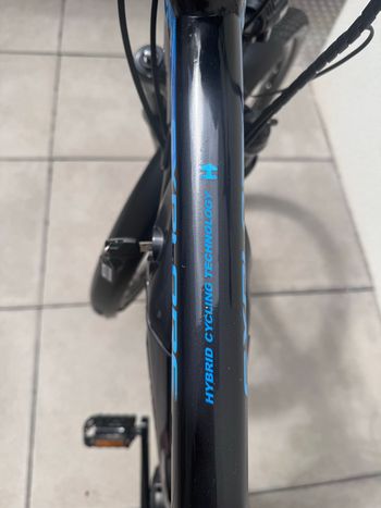 Used Giant GrandTour E+ Shimano Deore XT 2022 Urban — image 17 of 27