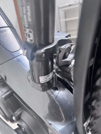 Used Giant GrandTour E+ Shimano Deore XT 2022 Urban — image 12 of 27