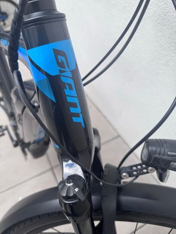 Used Giant GrandTour E+ Shimano Deore XT 2022 Urban, Black — image 6 of 27