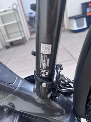 Used Giant GrandTour E+ Shimano Deore XT 2022 Urban, Black — image 5 of 27