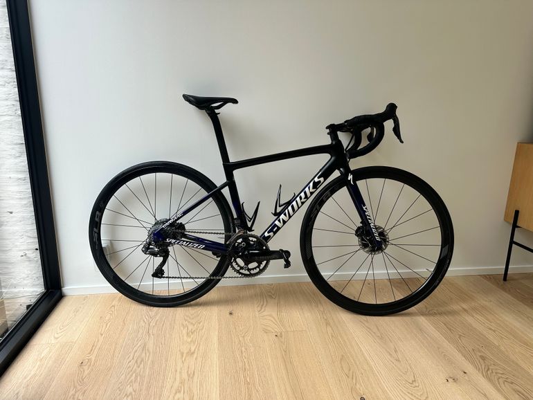 Used Specialized S-Works Tarmac SL6 Disc - Dura Ace Di2 2020 2020 Road & Gravel, Black — image 1 of 9