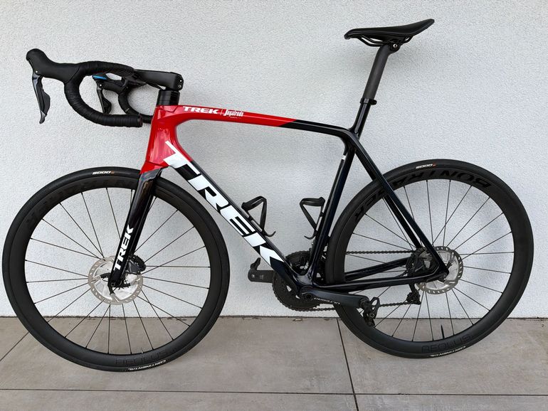 Used Trek Émonda SLR 7 2021 2021 Road & Gravel, Red — image 2 of 8