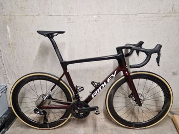 Used Ridley Falcn RS - Shimano Ultegra DI2 2x12sp 2025 2025 Road & Gravel, Black — image 2 of 4