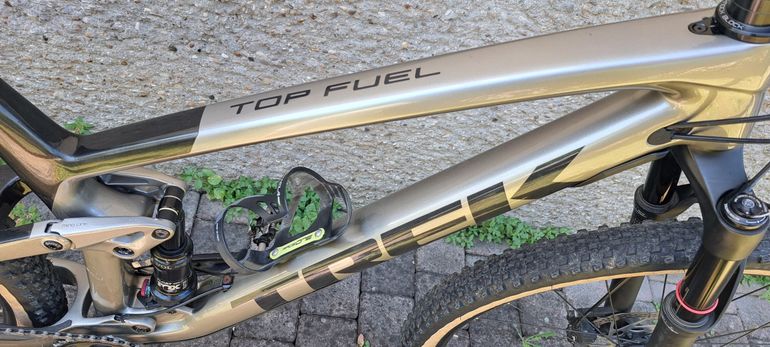 Used Trek Top Fuel 9.7 2021 2021 Mountainbike, Light Gray, 29 — image 6 of 8