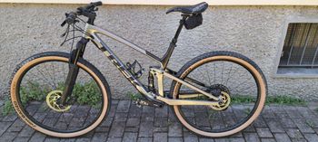 Used Trek Top Fuel 9.7 2021 2021 Mountainbike, Light Gray, 29 — image 7 of 8