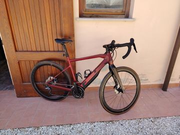 Moustache Dimanche Shimano Ultegra 2021 Road & Gravel usato, Rosso — immagine 3 di 10