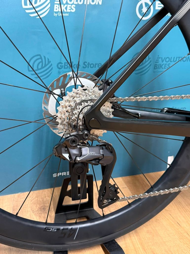 Used Colnago Colnago V4rs UAE Emirates Team Edt. Size 455 2024 Road & Gravel, Black — image 3 of 12