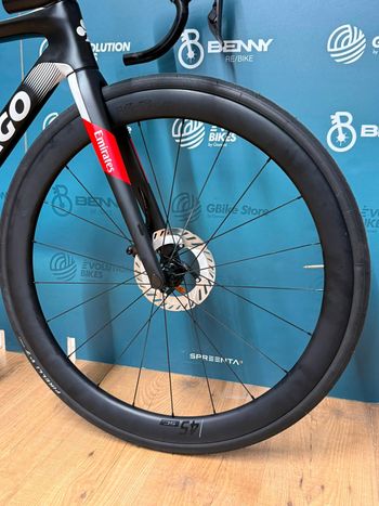 Used Colnago Colnago V4rs UAE Emirates Team Edt. Size 455 2024 Road & Gravel, Black — image 6 of 12