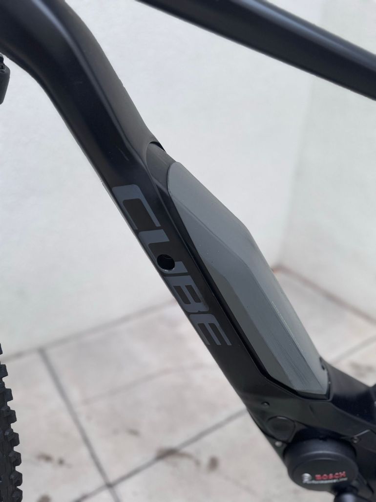 Used CUBE ACID HYBRID ONE 500 ALLROAD 29 Trapeze 2020 2020 Mountainbike, Light Gray, 29 — image 17 of 20