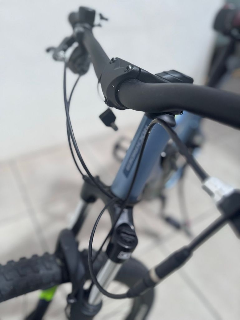Used DECATHLON DECATHLON Custom Other 2022 Mountainbike — image 9 of 17