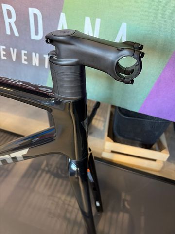 Brugt Giant TCR Advanced Pro 1 Di2 2025 Frameset 2025 Road & Gravel — billede 4 af 4