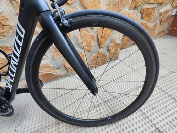 Used Specialized Tarmac Shimano Ultegra Di2 2016 Road & Gravel — image 15 of 16