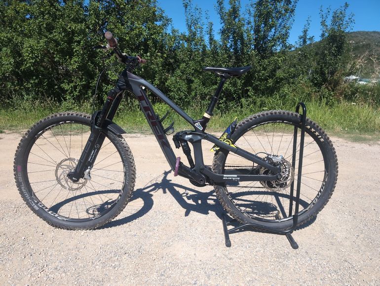 Used Trek Slash 9.7 2021 2021 Mountainbike, Black — image 2 of 8