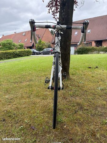 Used Peugeot Peugeot Collector 200 Ans 2010 Road & Gravel — image 3 of 3