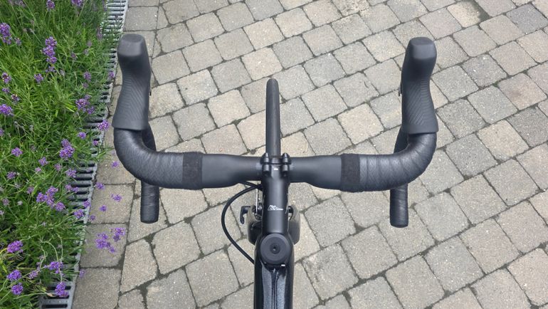 Used Giant TCR Advanced Pro Disc 1 AXS 2024 2024 Road & Gravel, Black — image 10 of 17