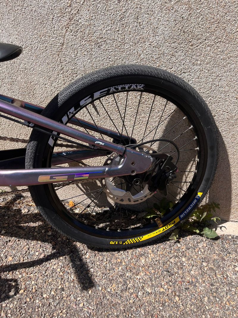 Gebrauchtes GT Speed Series Pro 2024 2024 Urban, Violett — Bild 4 von 14