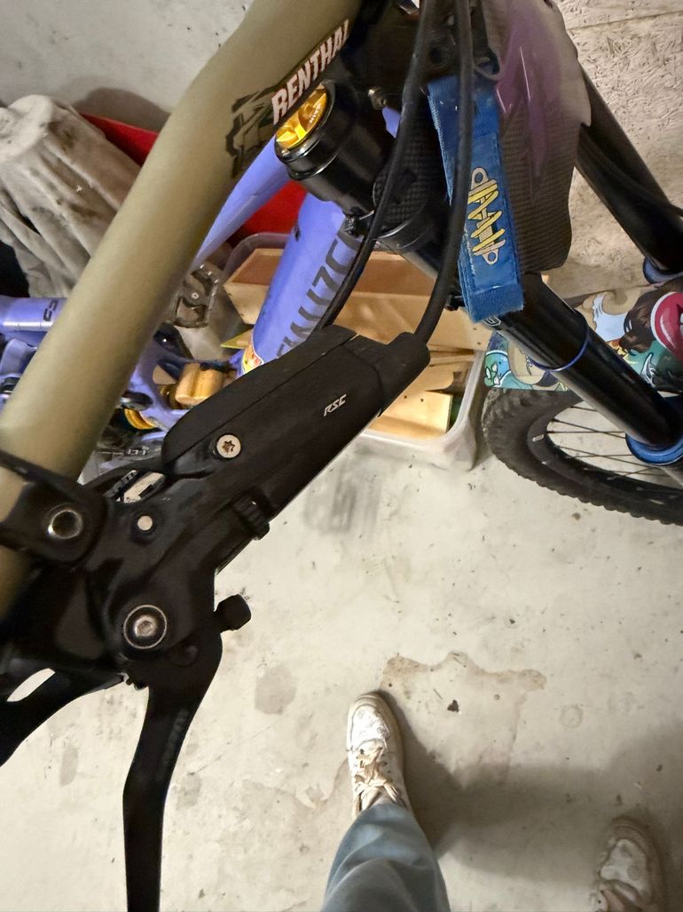 Used Specialized Demo Race 2025 2025 Mountainbike, Purple, 29, 27.5 — image 4 of 7
