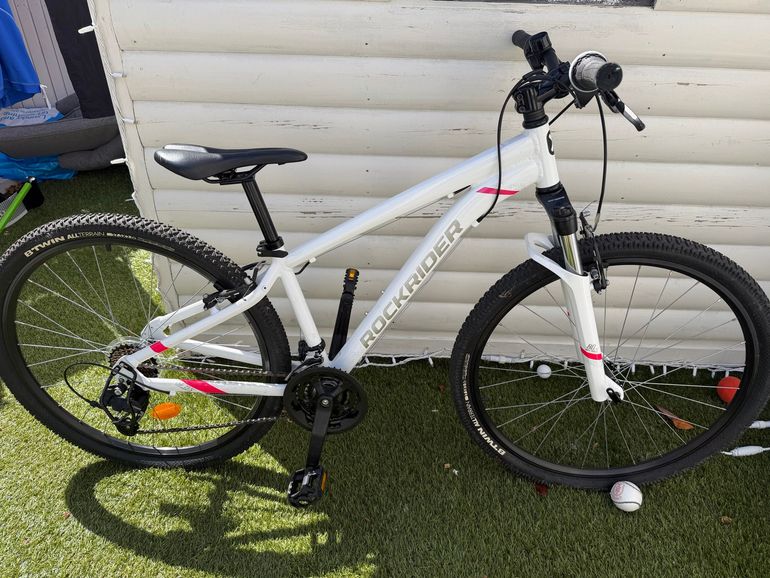 Used ROCKRIDER Women's 27.5-inch light aluminium frame mountain bike 2025 2025 Mountainbike, White, 27.5 — image 1 of 8