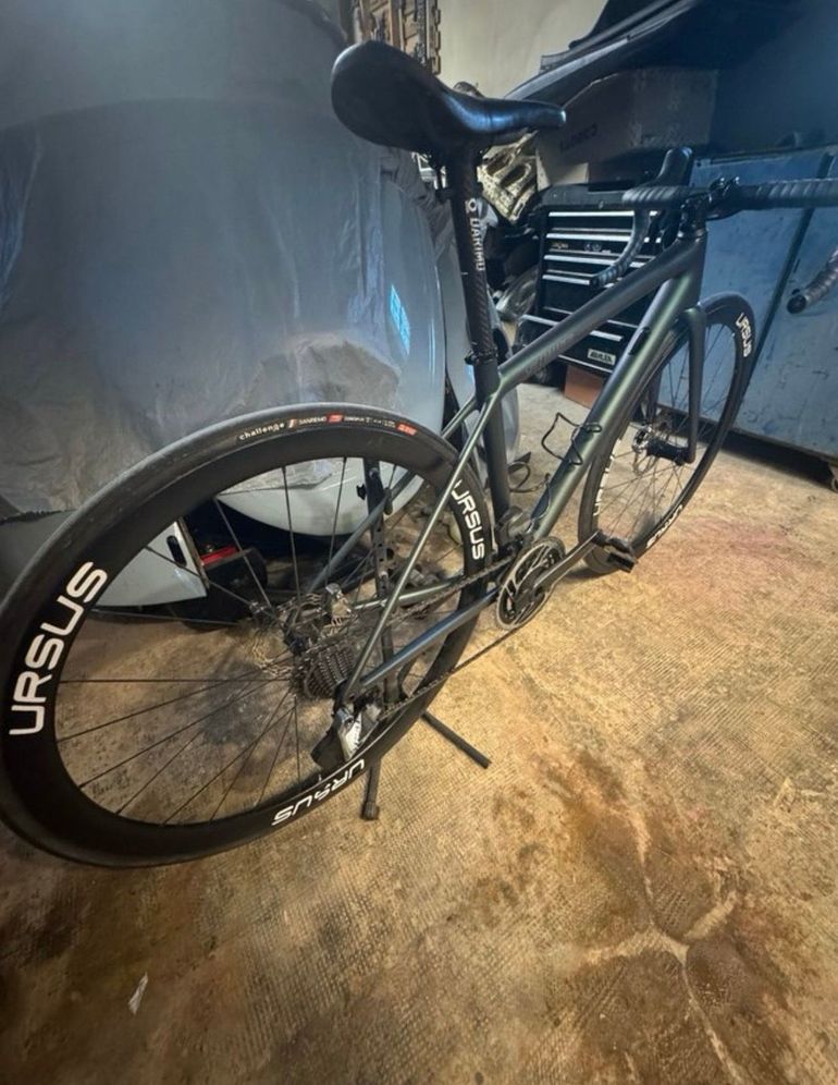 Used Specialized Aethos SRAM Red eTap AXS 2024 Road & Gravel, Green — image 2 of 4