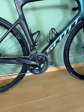 Used Scott Foil 30 2021 2021 Road & Gravel — image 2 of 7